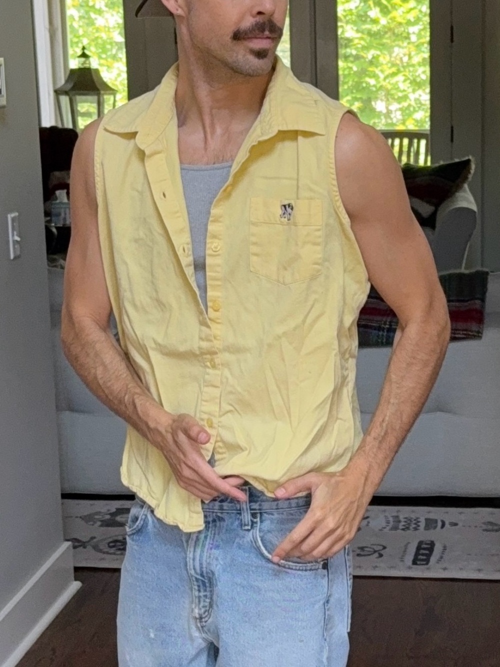 🌼 Vintage Big Dogs Sleeveless Button-Up Top XL